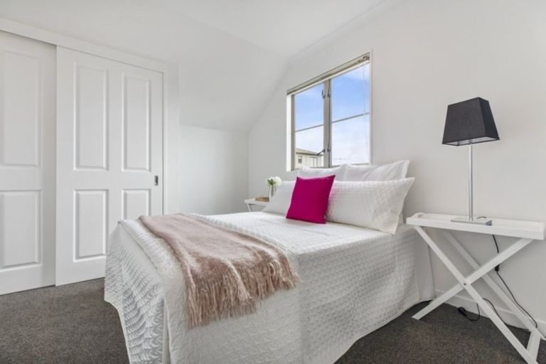 Photo of property in St Claire Village, 167/172 Mcleod Road, Te Atatu South, Auckland, 0610