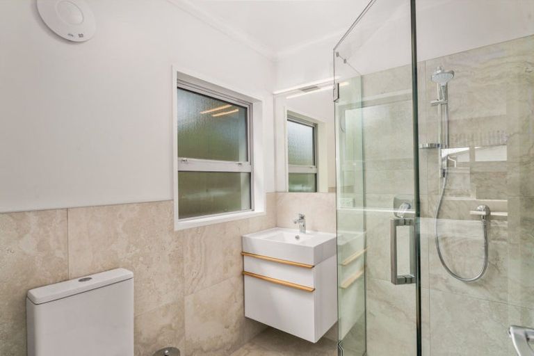 Photo of property in 115 Kings Drive, Wanaka, 9305