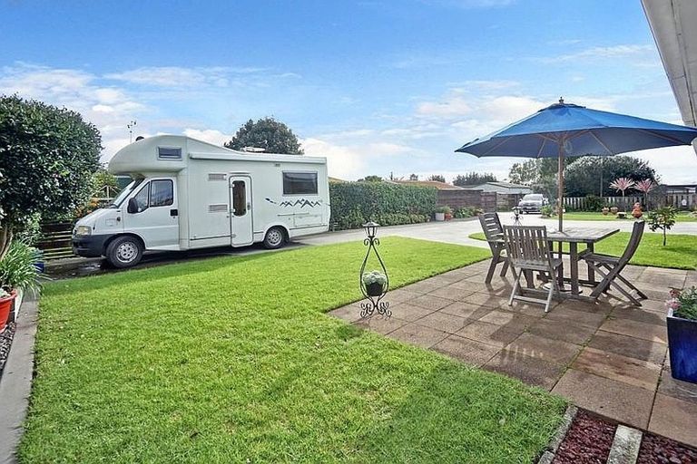 Photo of property in 8b Mcbeth Drive, Te Puke, 3119