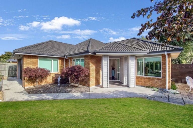 Photo of property in 32 Carroll Place, Owhata, Rotorua, 3010