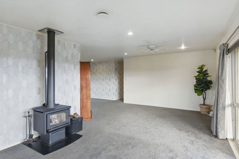 Photo of property in 9 Takitimu Street, Waitarere Beach, Levin, 5510