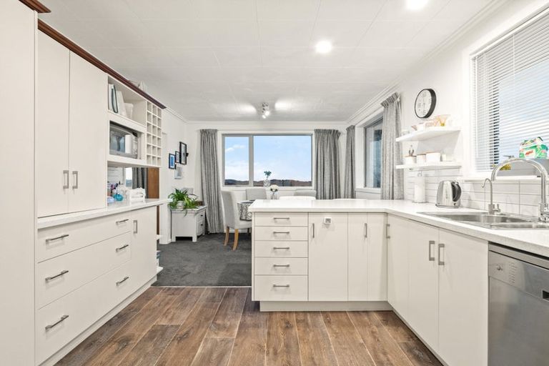 Photo of property in 8 Strode Street, Halfway Bush, Dunedin, 9010