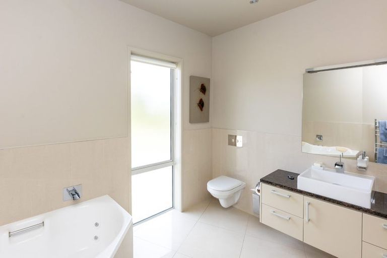 Photo of property in 110 Reservoir Road, Oamaru North, Oamaru, 9400