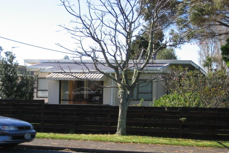 Photo of property in 57 Centreway Road, Orewa, 0931