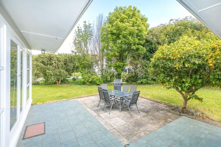 Photo of property in 37 Garthwood Road, Hillcrest, Hamilton, 3216