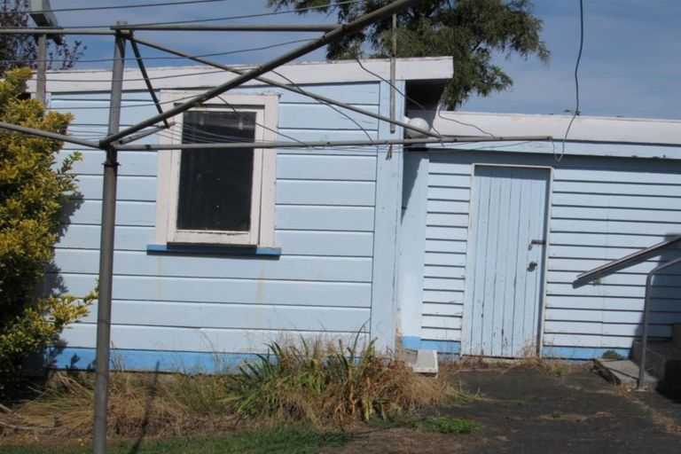 Photo of property in 16 Mason Road, Hawera, 4674