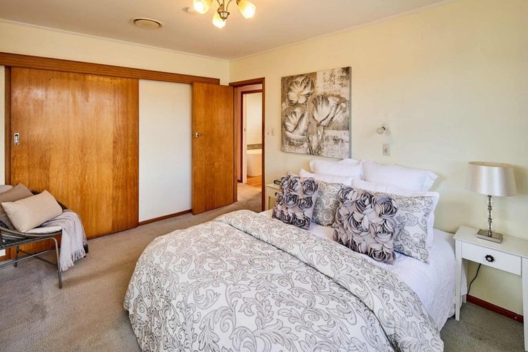 Photo of property in 50 Mark Avenue, Paparangi, Wellington, 6037