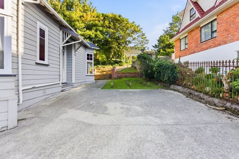 Photo of property in 131 London Street, Dunedin Central, Dunedin, 9016