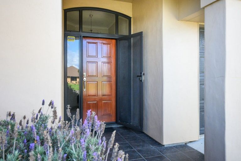 Photo of property in 48 Clearview Drive, Milson, Palmerston North, 4414