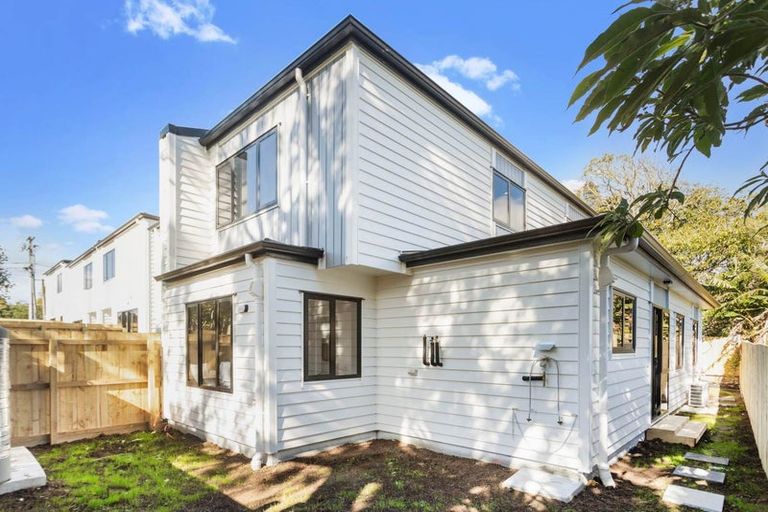 Photo of property in 27c Esperanto Road, Papatoetoe, Auckland, 2025