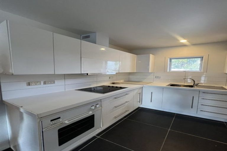 Photo of property in 2/630 Hereford Street, Linwood, Christchurch, 8011