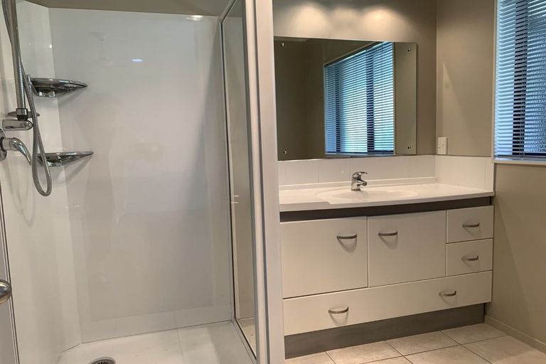 Photo of property in 21 Merriman Place, Pyes Pa, Tauranga, 3112