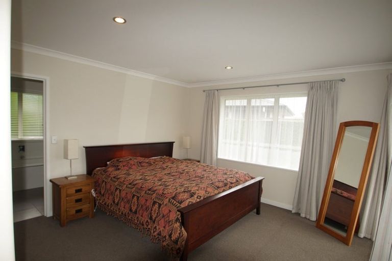 Photo of property in 9b Sterling Drive, Prebbleton, 7604