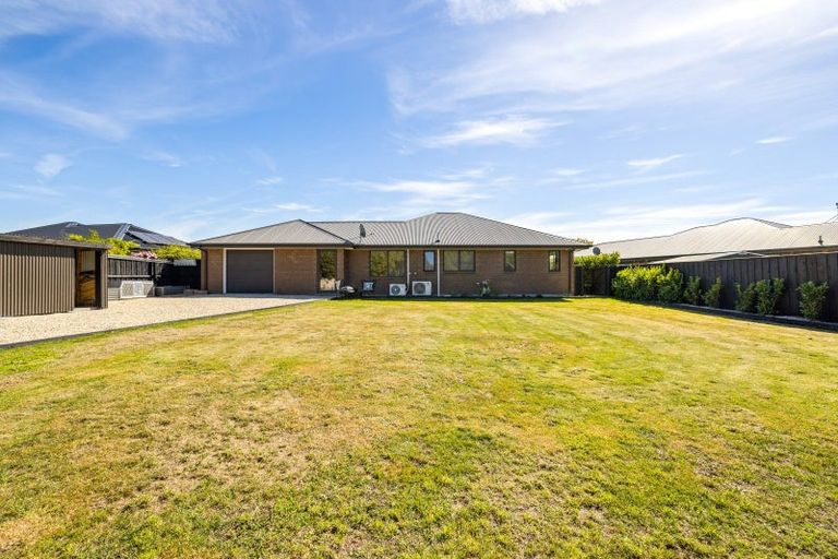 Photo of property in 83 Willowside Place, Amberley, 7410