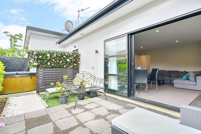 Photo of property in 2/68 Ward Street, Addington, Christchurch, 8024