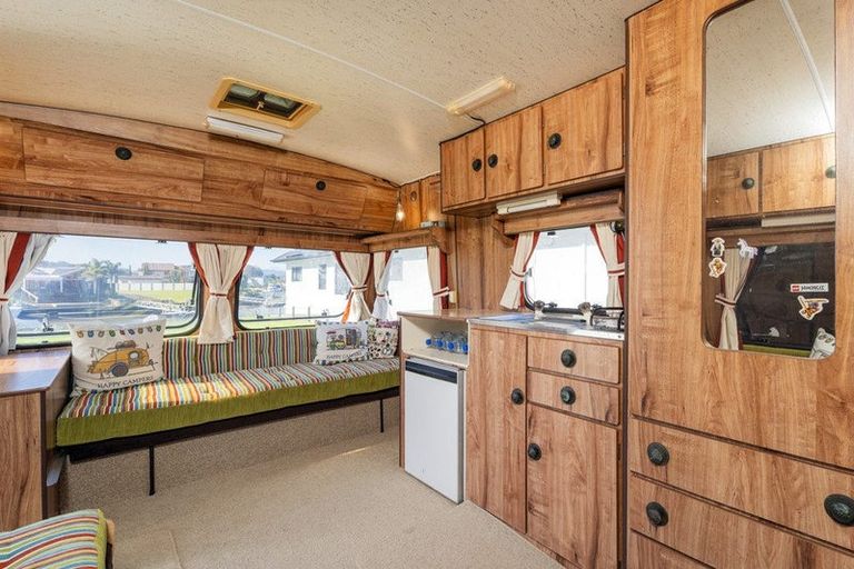 Photo of property in 14 Mermaid Place, Whitianga, 3510