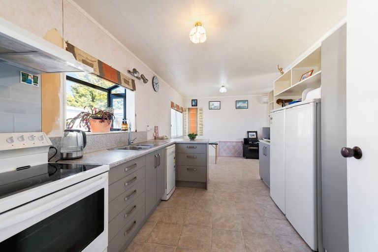 Photo of property in 6 Whyte Place, Ngongotaha, Rotorua, 3010