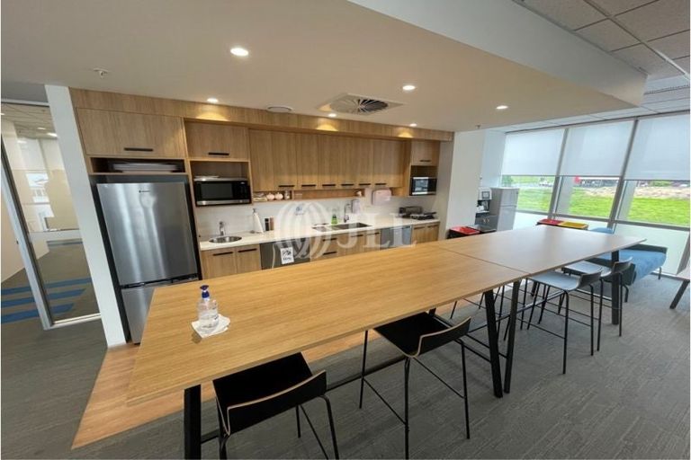 Photo of property in 1 Gallipoli Place, Flat Bush, Auckland, 2019