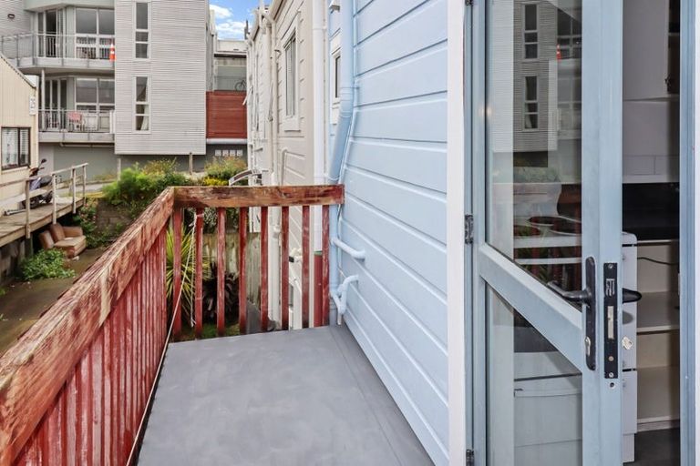Photo of property in 19 Hanson Street, Mount Cook, Wellington, 6021