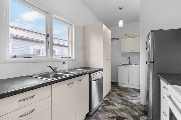 Photo of property in 88 Naylor Street, Hamilton East, Hamilton, 3216