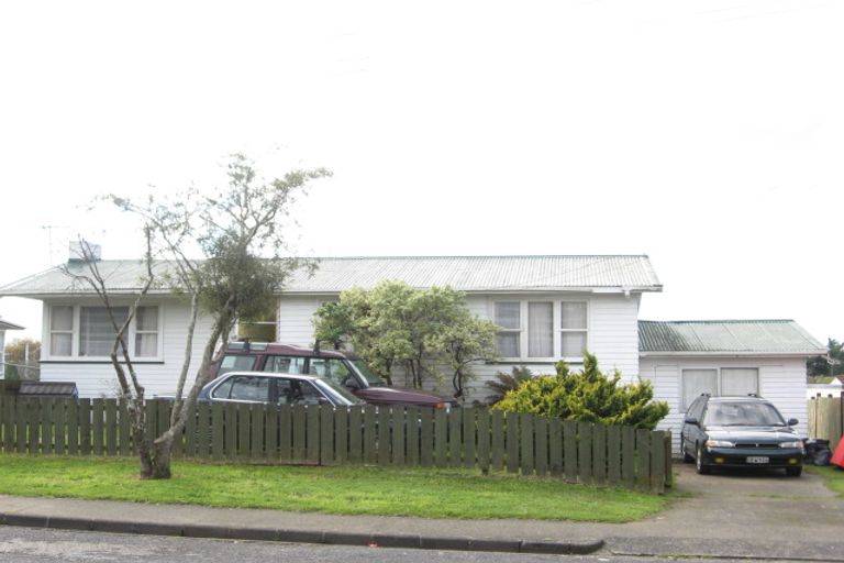 Photo of property in 1/64 Thompson Terrace, Manurewa, Auckland, 2102