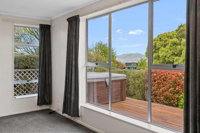 Photo of property in 23 Kereru Street, Two Mile Bay, Taupo, 3330