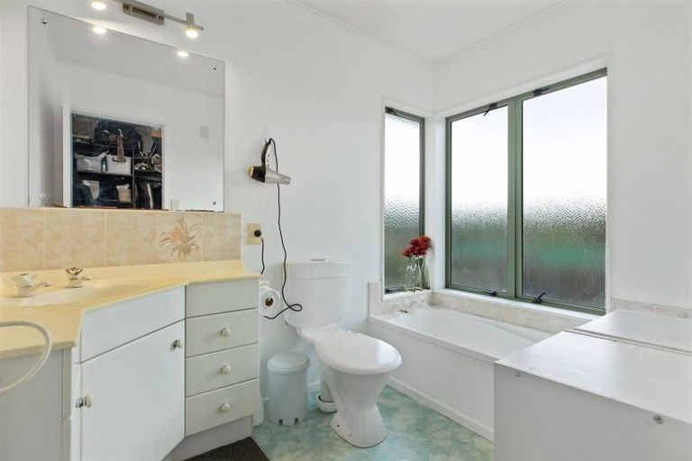 Photo of property in 99 Maungarangi Road, Paengaroa, 3189