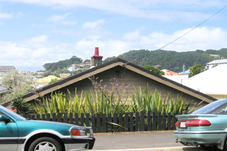 Photo of property in 305 Adelaide Road, Newtown, Wellington, 6021