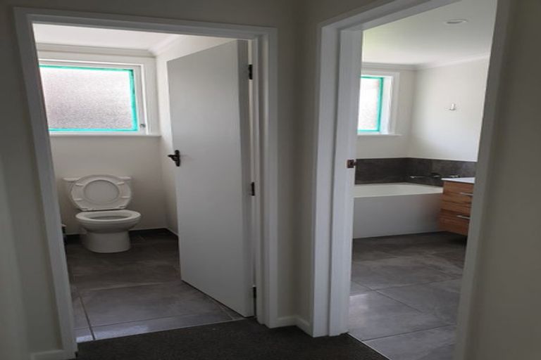 Photo of property in 10 Rakino Place, Awapuni, Palmerston North, 4412