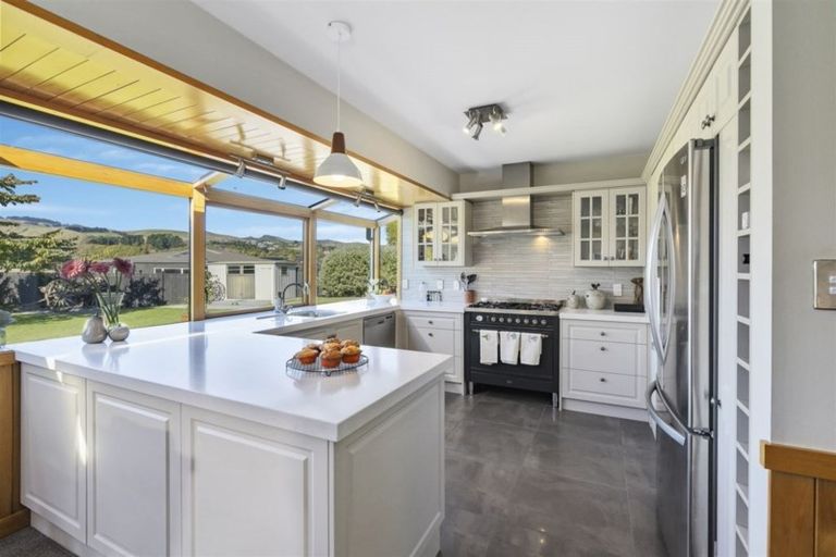 Photo of property in 55 Kennedys Bush Road, Halswell, Christchurch, 8025