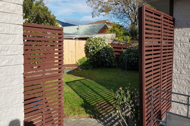 Photo of property in 2/11 Leicester Street, Stoke, Nelson, 7011