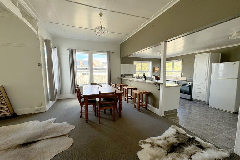 Photo of property in 2379 Takapau Road, Waipukurau, 4200