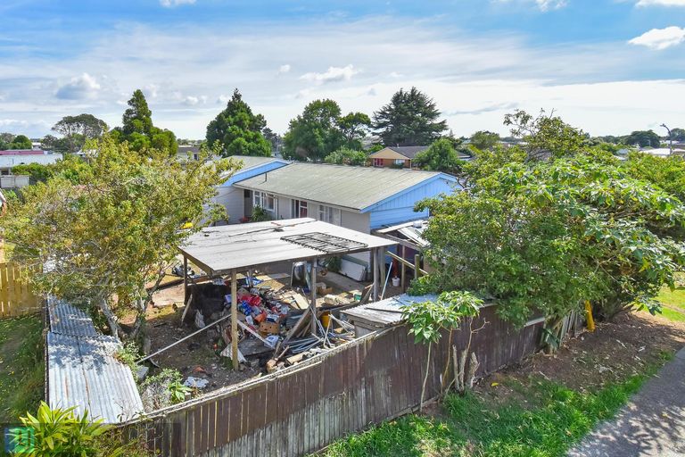 Photo of property in 9 Forbury Place, Mangere, Auckland, 2022