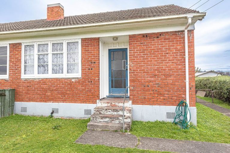 Photo of property in 45 Stewart Street, Marton, 4710