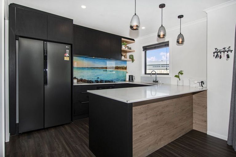 Photo of property in 13 Parera Crescent, Tikipunga, Whangarei, 0112