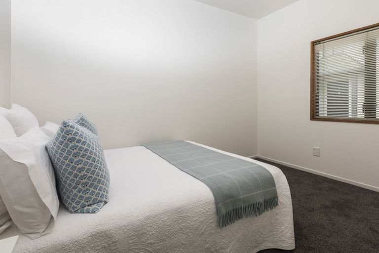 Photo of property in 1/21 Kilmarnock Street, Riccarton, Christchurch, 8011