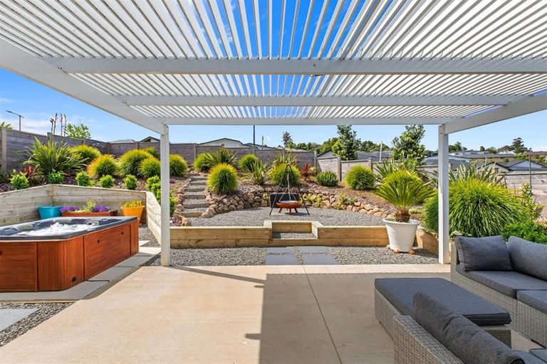 Photo of property in 2 Ella Anne Crescent, Warkworth, 0910