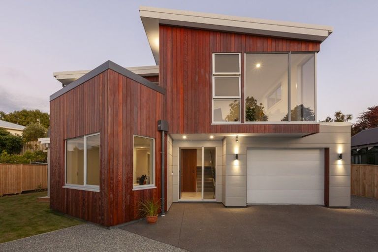 Photo of property in 1a Martin Road, Paraparaumu Beach, Paraparaumu, 5032