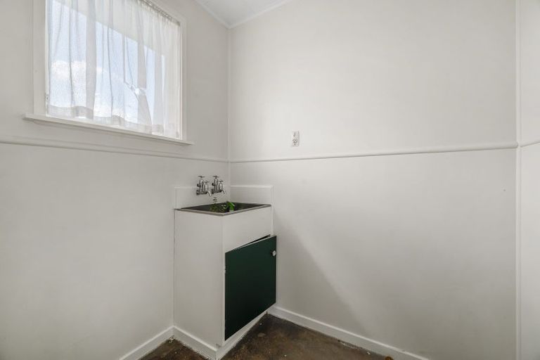 Photo of property in 5 Minerva Place, Sunnybrook, Rotorua, 3015