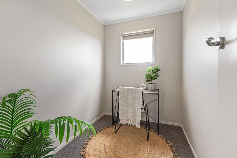 Photo of property in 34 Waikite Road, Welcome Bay, Tauranga, 3112