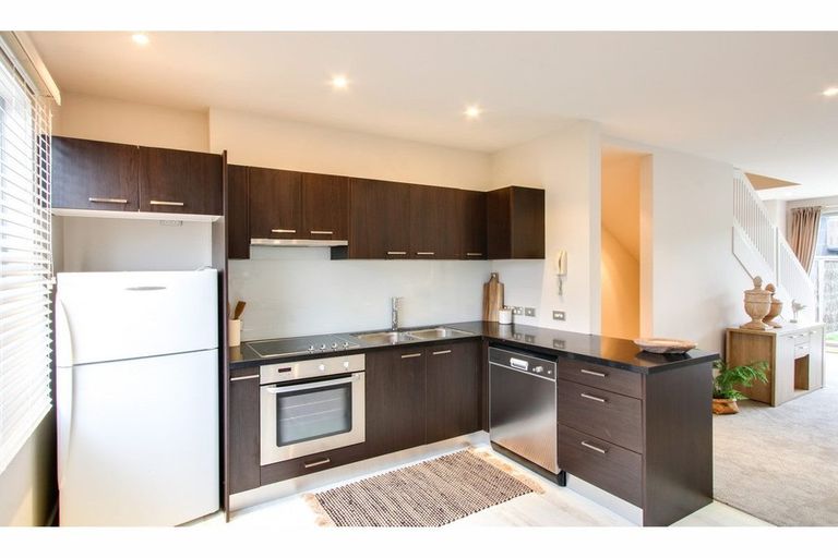 Photo of property in The Terraces, 10/9 Humber Street, Pandora, Napier, 4110