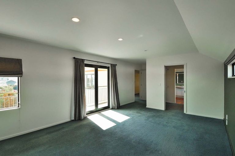 Photo of property in 114 Innes Road, St Albans, Christchurch, 8052