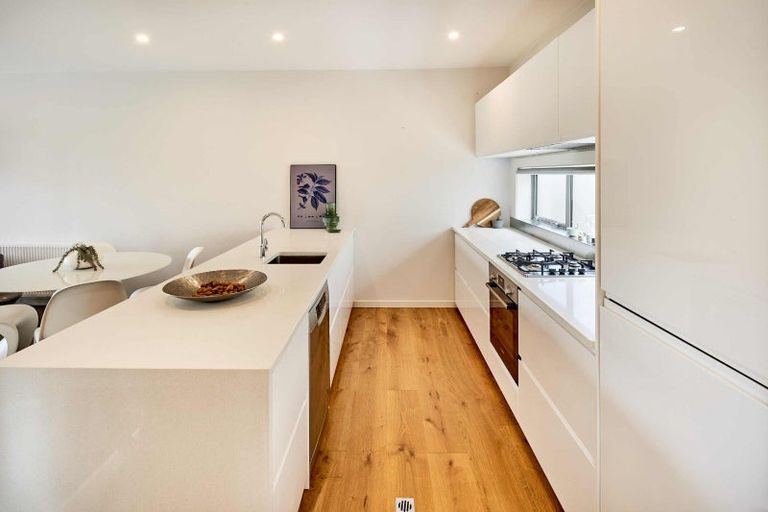 Photo of property in 3d Park Street, Thorndon, Wellington, 6011