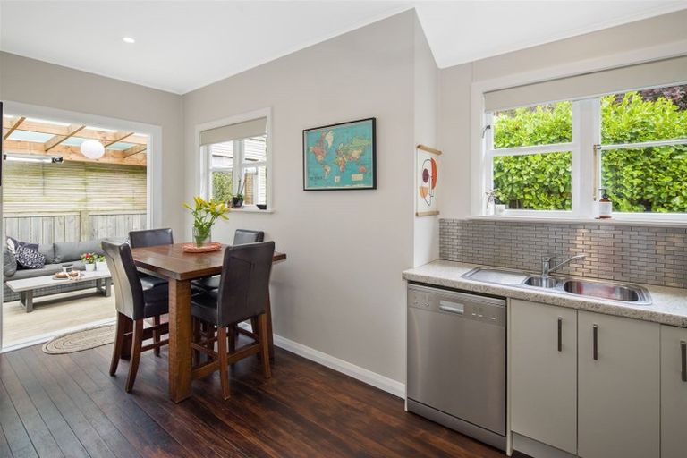 Photo of property in 35 Hindmarsh Street, Johnsonville, Wellington, 6037