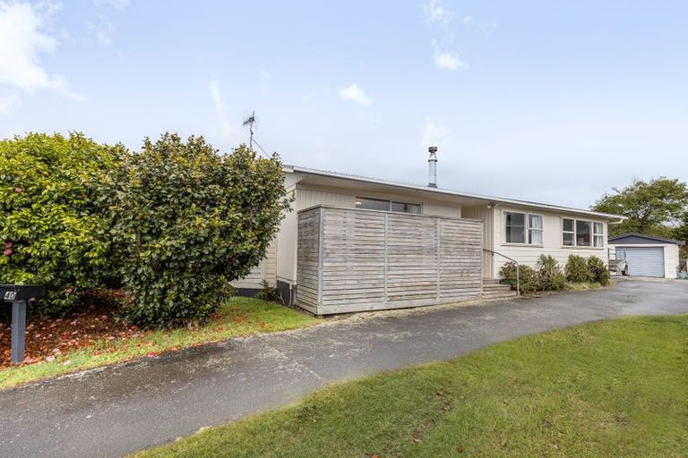 Photo of property in 40 Walton Road, Paraparaumu Beach, Paraparaumu, 5032