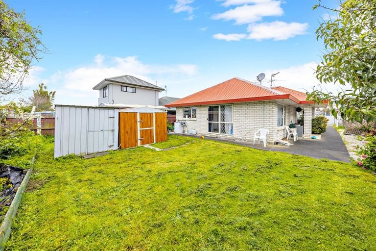 Photo of property in 14 Gadsby Road, Favona, Auckland, 2024