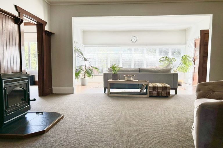 Photo of property in 25 Porangahau Road, Waipukurau, 4200