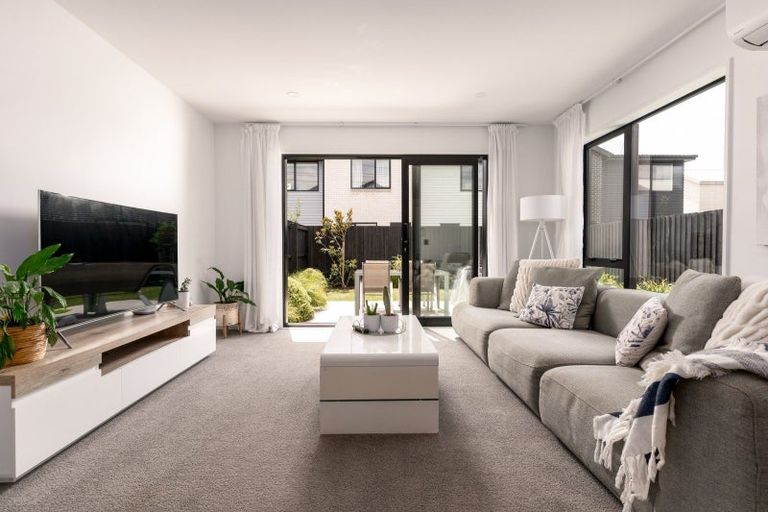 Photo of property in 44 Miromiro Street, Broomfield, Christchurch, 8042