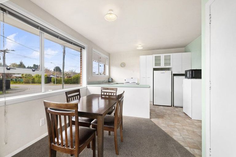 Photo of property in 6 Springhill Street, Avonhead, Christchurch, 8042