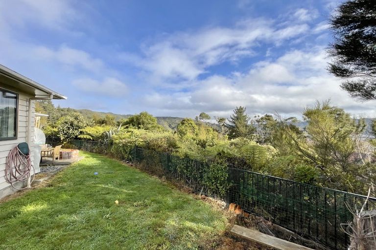 Photo of property in 27 Kerkwall Drive, Naenae, Lower Hutt, 5011